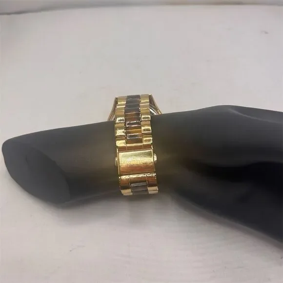 Michael Kors Women's Gold-Tone Tortoise Dial Luxury Watch - Picture 3 of 6